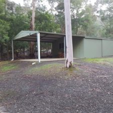 Swampgum Rise shed