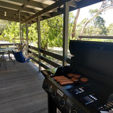 Cockatoo Cabin: Halls Gap, Grampians